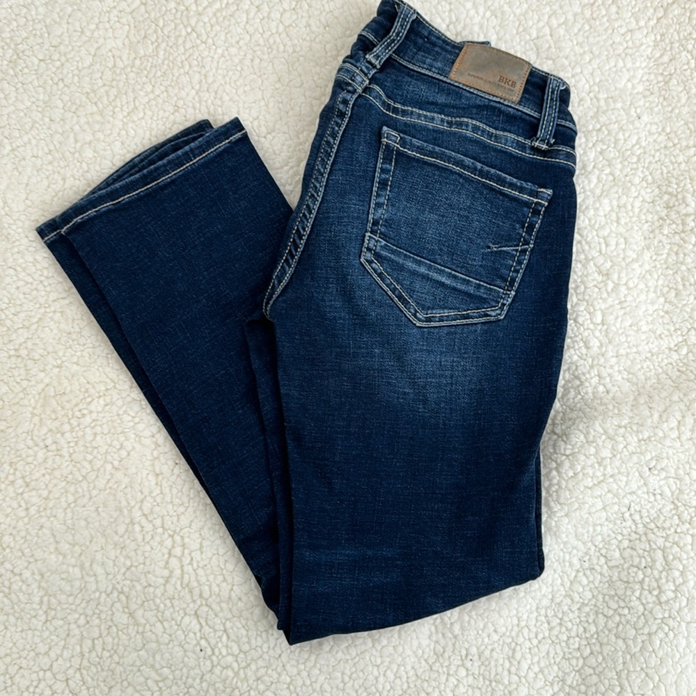 BKE Stella Capri. Size 23